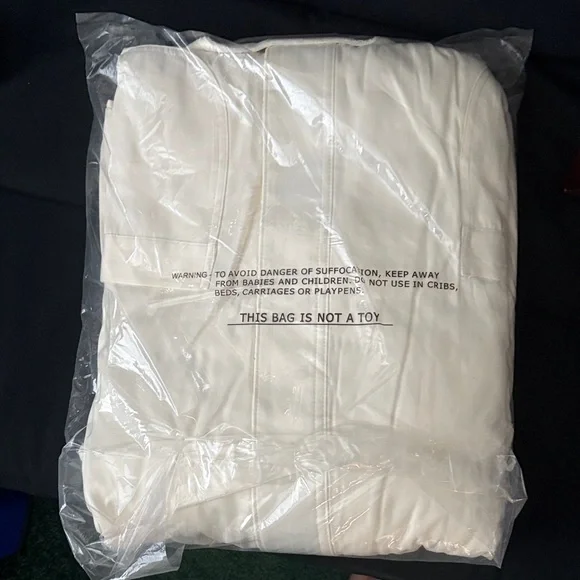 White Robe with Shawl Collar - Picture 2 of 5